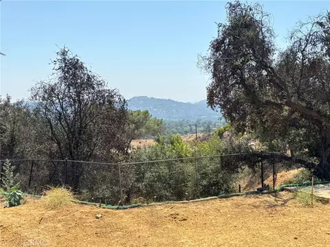 3696 Chaney, Altadena, CA 91001 photo 14