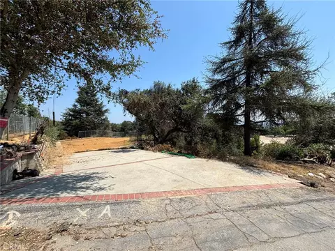 3696 Chaney, Altadena, CA 91001 photo 12