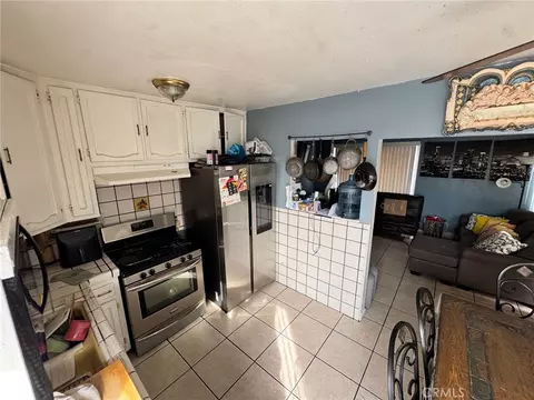 Kitchen - 13947 Downey, Paramount, CA 90723 photo 1 of 1