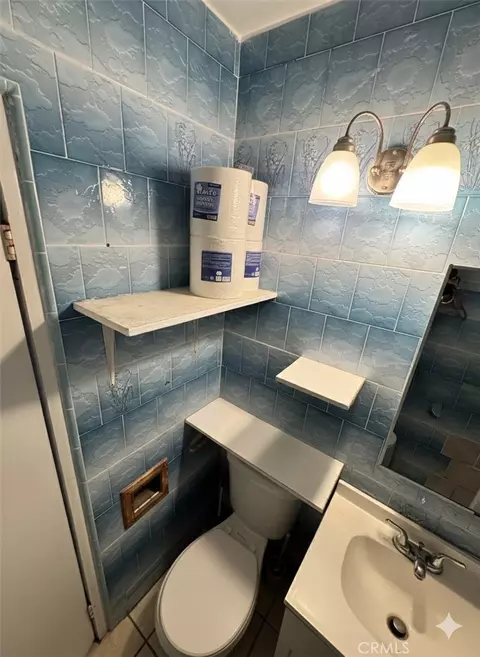 Bath - 13947 Downey, Paramount, CA 90723 photo 2 of 2