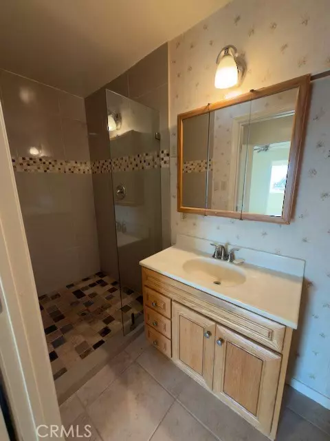 Bath - 31912 Wrightwood, Bonsall, CA 92003 photo 5 of 7