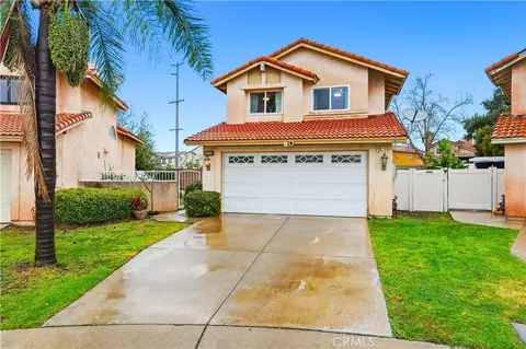 6650 Carmel Ct, Fontana, CA 92336