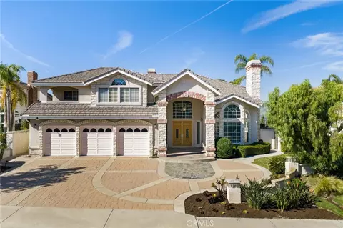 7775 E Bridgewood, Anaheim, CA 92808