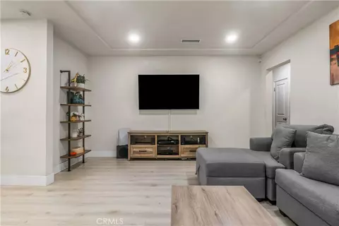 Living - 200 E Barclay St, Long Beach, CA 90805 photo 1 of 1