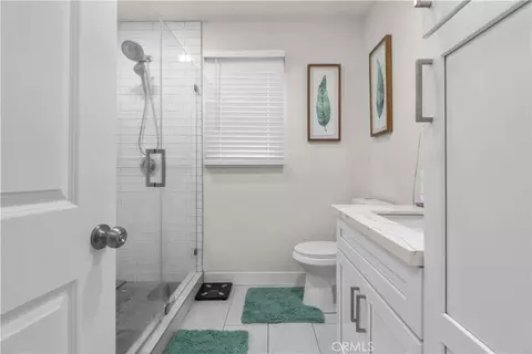 Bath - 200 E Barclay St, Long Beach, CA 90805 photo 1 of 1