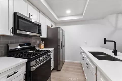 Kitchen - 159 S Wilmington #F, Compton, CA 90220 photo 3 of 3