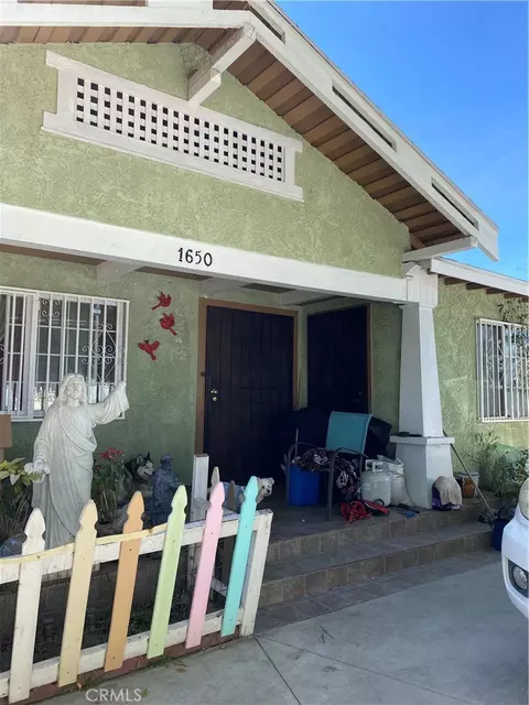 1650 W 39th Pl, Los Angeles, CA 90062