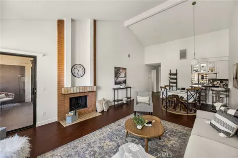 2504 E Willow #302, Signal Hill, CA 90755