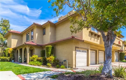 25261 Tanoak, Lake Forest, CA 92630