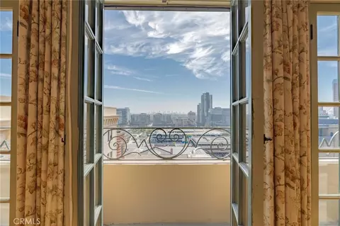 315 W 3rd St #410, Long Beach, CA 90802