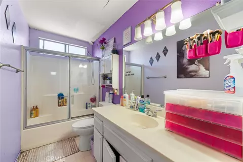 Bath - 14134 Orizaba, Paramount, CA 90723 photo 2 of 4