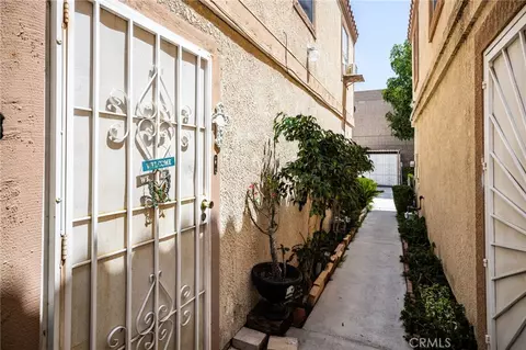 Entry Way - 14134 Orizaba, Paramount, CA 90723 photo 1 of 2