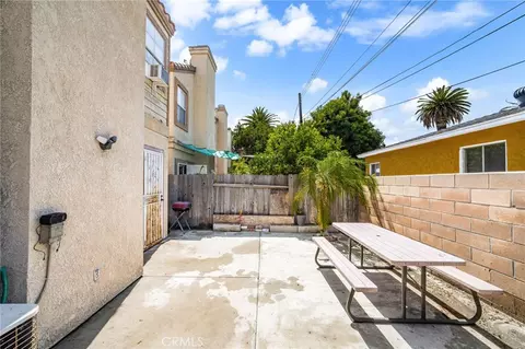 Exterior - 14134 Orizaba, Paramount, CA 90723 photo 5 of 6