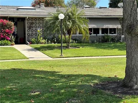 13421 Danbury #135H, Seal Beach, CA 90740
