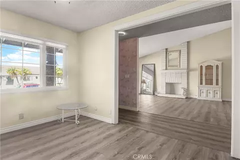 2035 E Orangeview Ln, Orange, CA 92867 photo 8