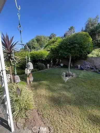 2035 E Orangeview Ln, Orange, CA 92867 photo 4