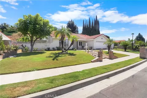2035 E Orangeview Ln, Orange, CA 92867 photo 3