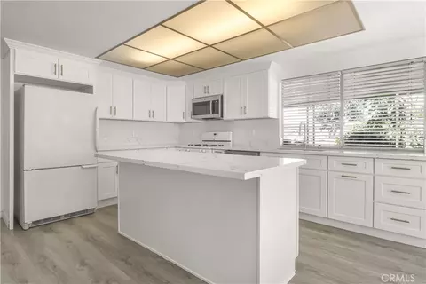2035 E Orangeview Ln, Orange, CA 92867 photo 18