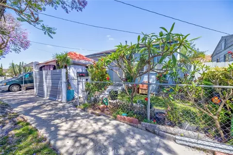 Exterior - 2931 E 65th, Long Beach, CA 90805 photo 8 of 12