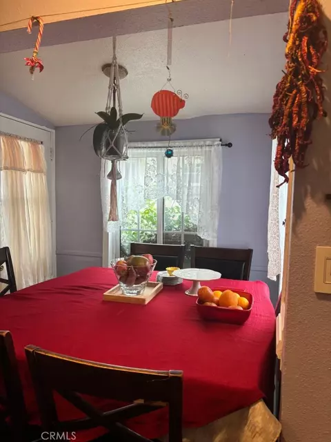 Dining - 2931 E 65th, Long Beach, CA 90805 photo 2 of 2