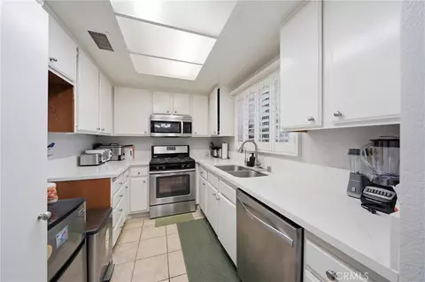 Kitchen - 10452 W Briar Oaks, Stanton, CA 90680 photo 1 of 1