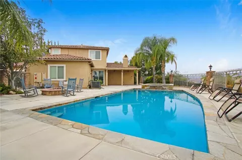 Exterior - 498 Green Orch, Riverside, CA 92506 photo 4 of 7
