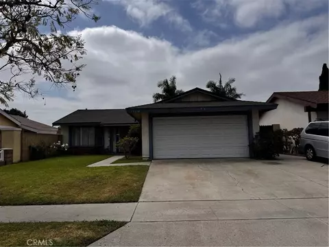 11610 Gonsalves St, Cerritos, CA 90703