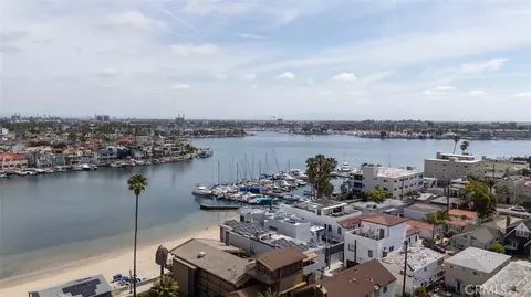 View/Area - 5901 E Ocean Blvd, Long Beach, CA 90803 photo 2 of 13