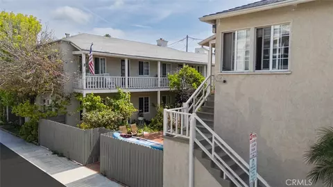 Exterior - 5901 E Ocean Blvd, Long Beach, CA 90803 photo 6 of 15