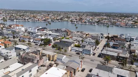View/Area - 5901 E Ocean Blvd, Long Beach, CA 90803 photo 12 of 13