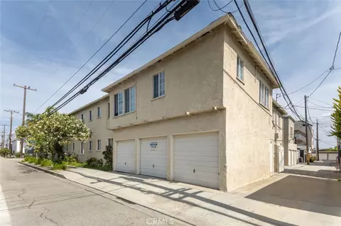 Exterior - 5901 E Ocean Blvd, Long Beach, CA 90803 photo 3 of 15