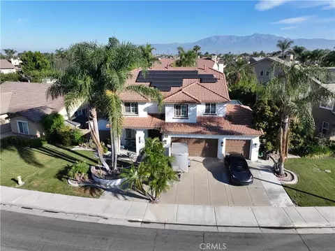 13692 Sandhill Crane Rd, Eastvale, CA 92880