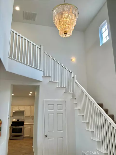 Entry Way - 3928 Rushmore Ct, Hemet, CA 92545 photo 4 of 12