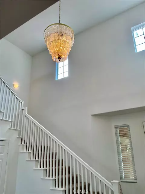 Entry Way - 3928 Rushmore Ct, Hemet, CA 92545 photo 10 of 12