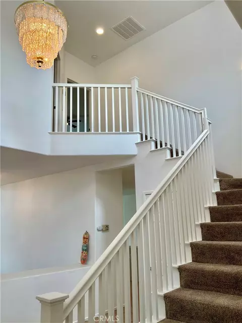 Entry Way - 3928 Rushmore Ct, Hemet, CA 92545 photo 2 of 12