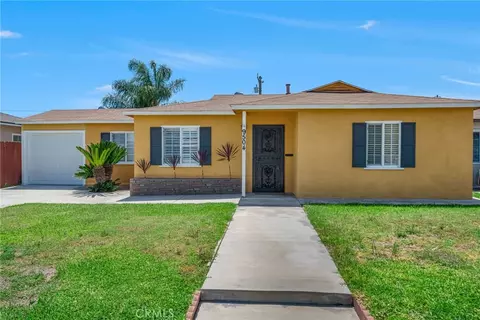 9504 Van Ruiten, Bellflower, CA 90706