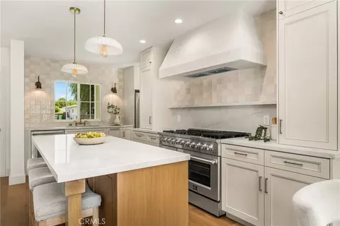 Kitchen - 5840 E Oakbrook, Long Beach, CA 90815 photo 7 of 15