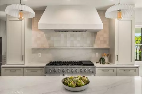 Kitchen - 5840 E Oakbrook, Long Beach, CA 90815 photo 6 of 15