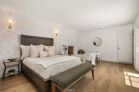 Bedroom - 5840 E Oakbrook, Long Beach, CA 90815 photo 5 of 10