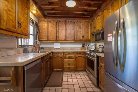 Kitchen - 43195 S S Frk, Three Rivers, CA 93271 photo 1 of 4