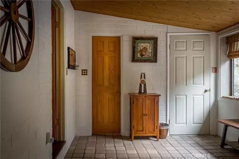 Entry Way - 43195 S S Frk, Three Rivers, CA 93271 photo 3 of 3