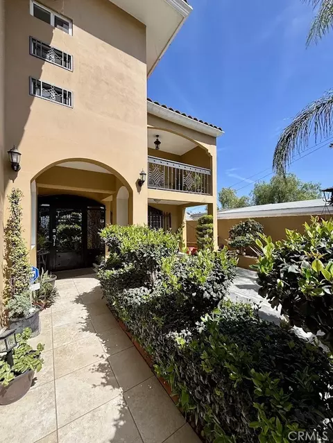 6112 Eliseo Castaeda, Outside Area Outside, CA 22626
