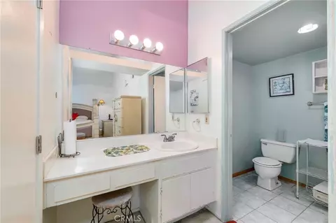 Bath - 472 S Sherer, Compton, CA 90220 photo 3 of 3