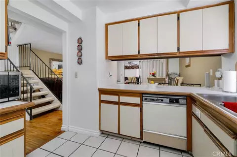 Kitchen - 472 S Sherer, Compton, CA 90220 photo 2 of 2