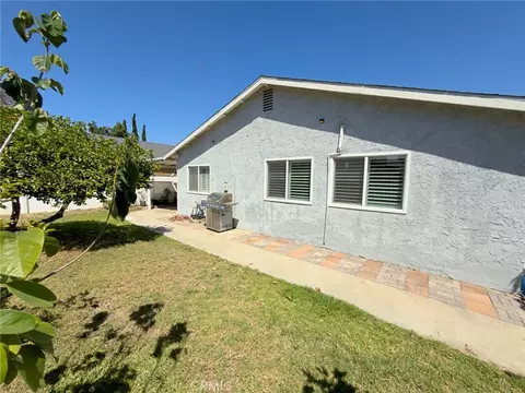 Exterior - 10262 Mandalay Ct, Riverside, CA 92503 photo 8 of 9