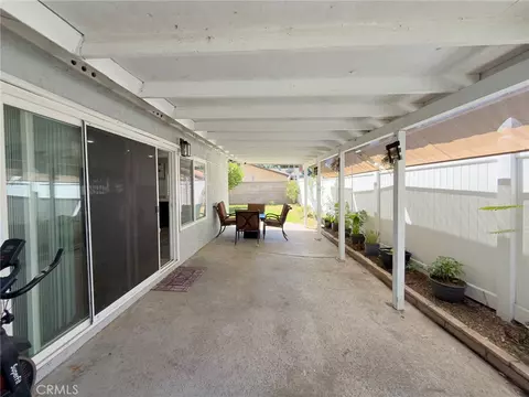 Exterior - 10262 Mandalay Ct, Riverside, CA 92503 photo 4 of 9