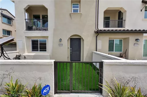 12903 Calabria, La Mirada, CA 90638