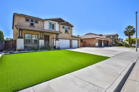 14751 Shetland Ct, Victorville, CA 92394