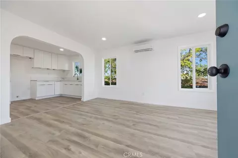 Living - 351 W Magnolia, Compton, CA 90220 photo 2 of 3