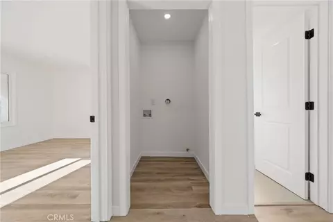 Entry Way - 351 W Magnolia, Compton, CA 90220 photo 6 of 7